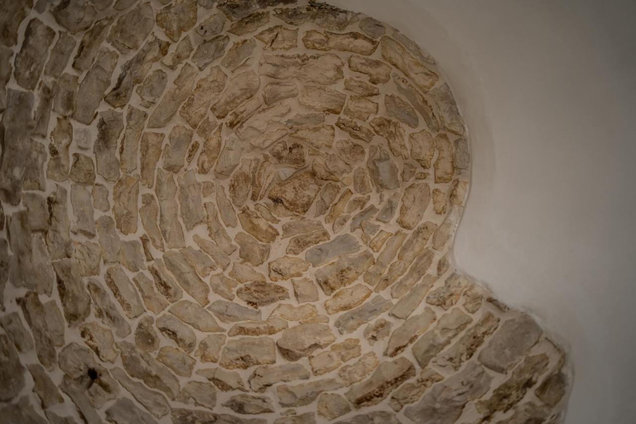 Trulli Holiday Deluxe & Wellness Alberobello Exterior photo